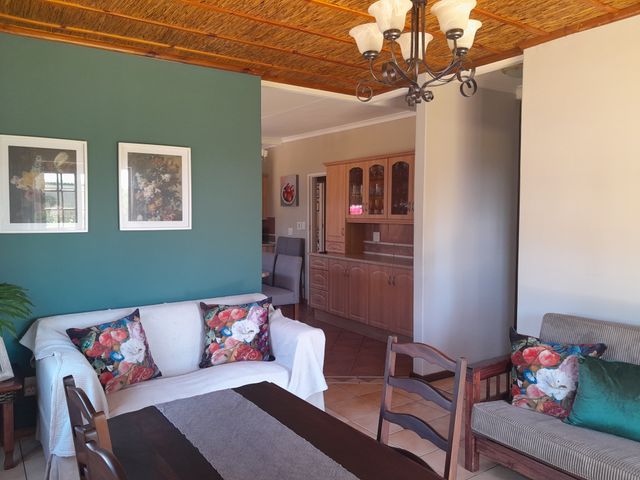 4 Bedroom Property for Sale in Albertinia Western Cape